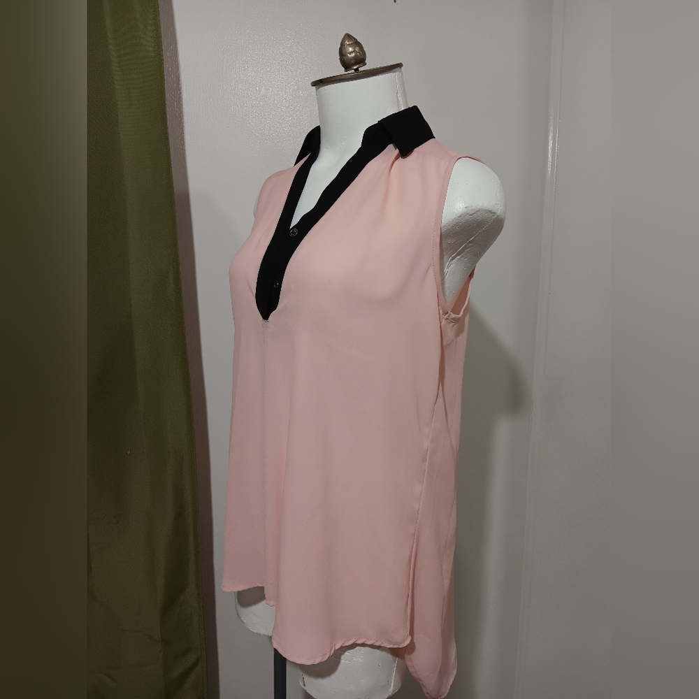 NWT Spense Blouse.  Size S.